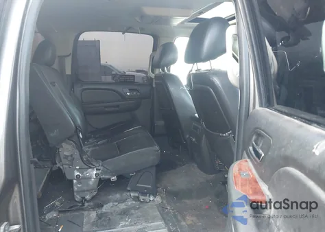 2013 Chevrolet Suburban 1500 Lt from USA, damaged, VIN 1GNSCJE03DR261002